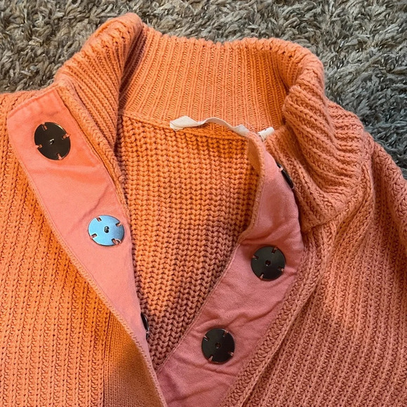 Soft Surroundings women’s muted coral pocket sweater quarter button - Picture 2 of 5